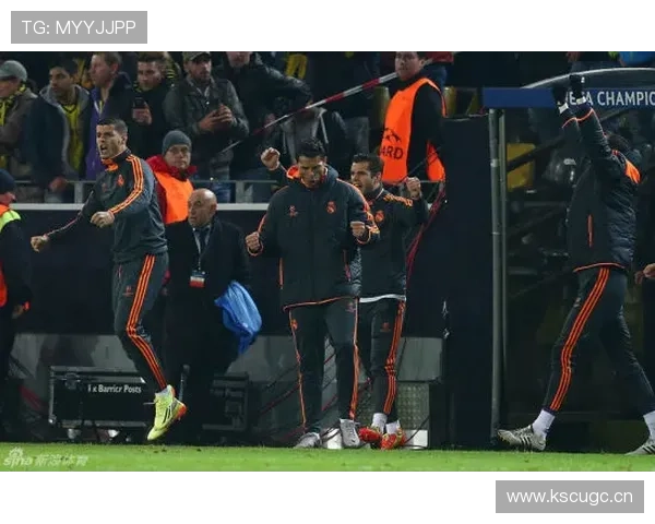 皇马内幕危机!战术失控与豪门地位下滑!崛起之路恐被挫败! 皇马内幕危机!战术失控与豪门地位下滑!崛起之路恐被挫败!