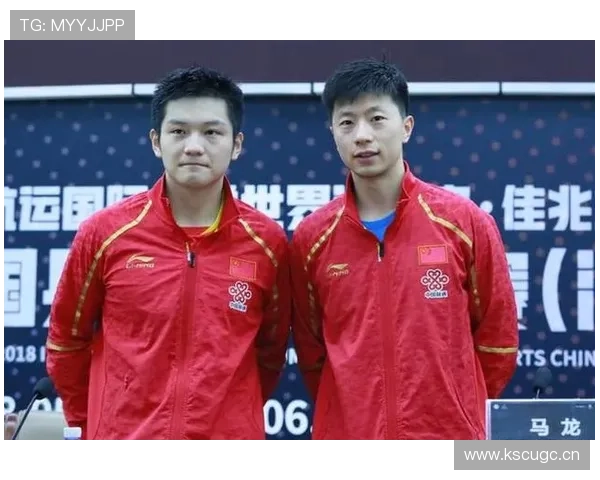 石宇奇训练完直接打车去SKP买包，这生活节奏谁跟得上