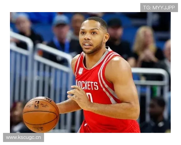 乔·杜马斯突破助攻提升球队关键时刻进攻效率